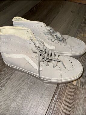 Vans Women's High-Top Skate Sneakers in Light Gray